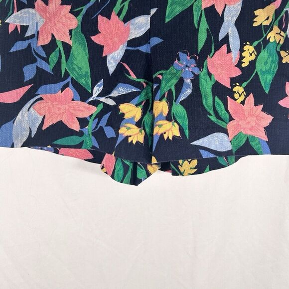 J. Crew Short Women's 6 Blue Pink Floral Side Zip Pockets 100% Cotton - Picture 3 of 7